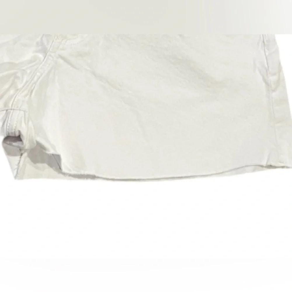 We Wore What White Denim Flare Short - Picture 4 of 8